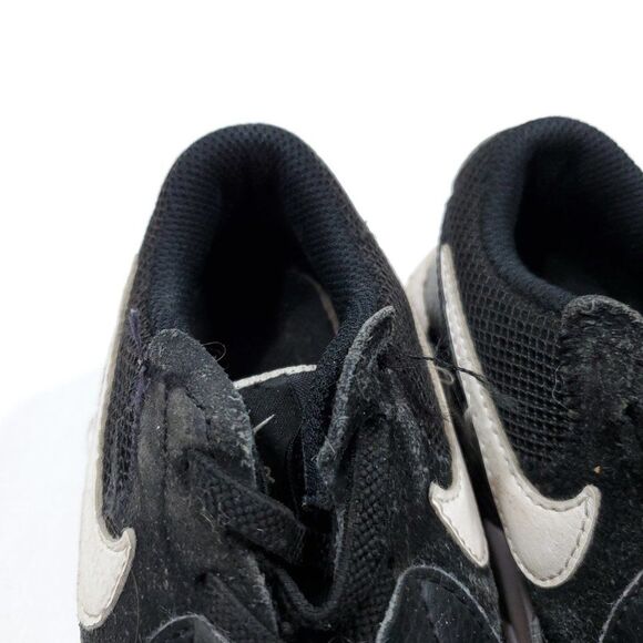 READ Nike Air Max Excee Sneakers Shoes Black White Gray Kids CD6892-001 Size 12C - Picture 3 of 9